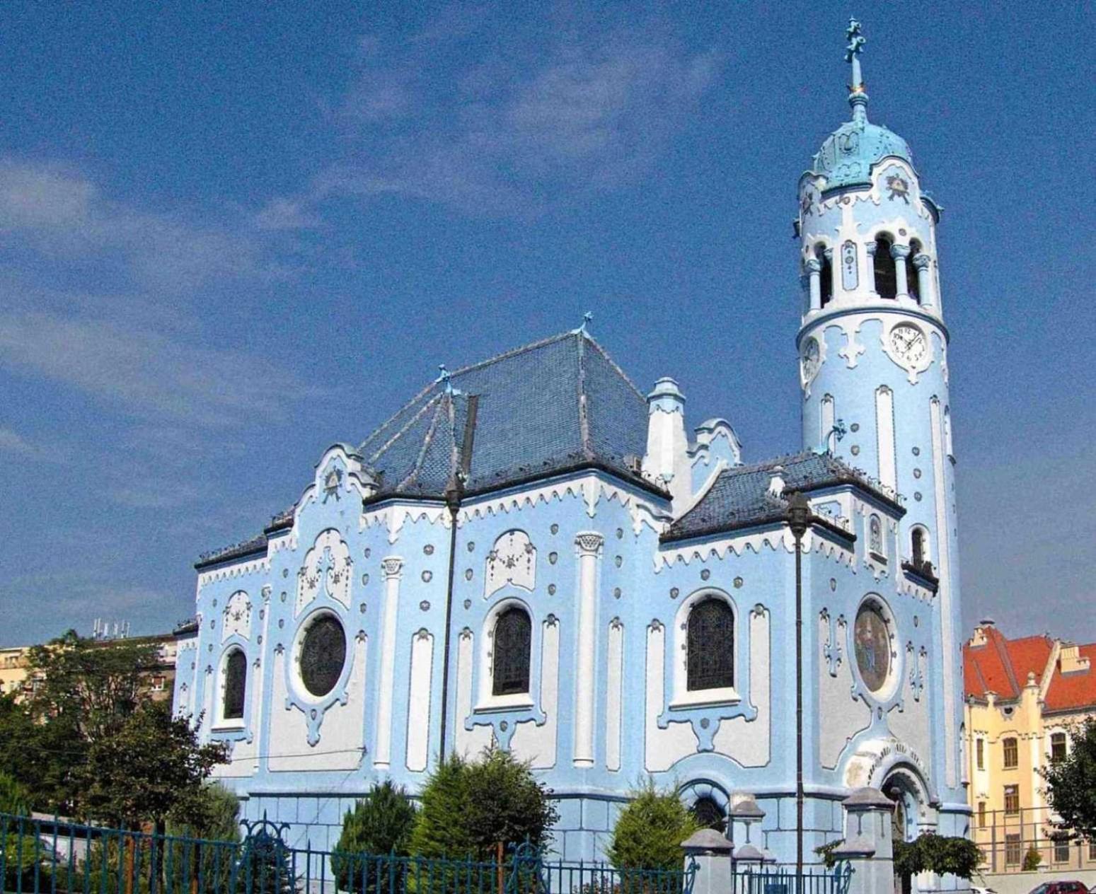 Majestic Old Town Apartments Братислава Екстер'єр фото